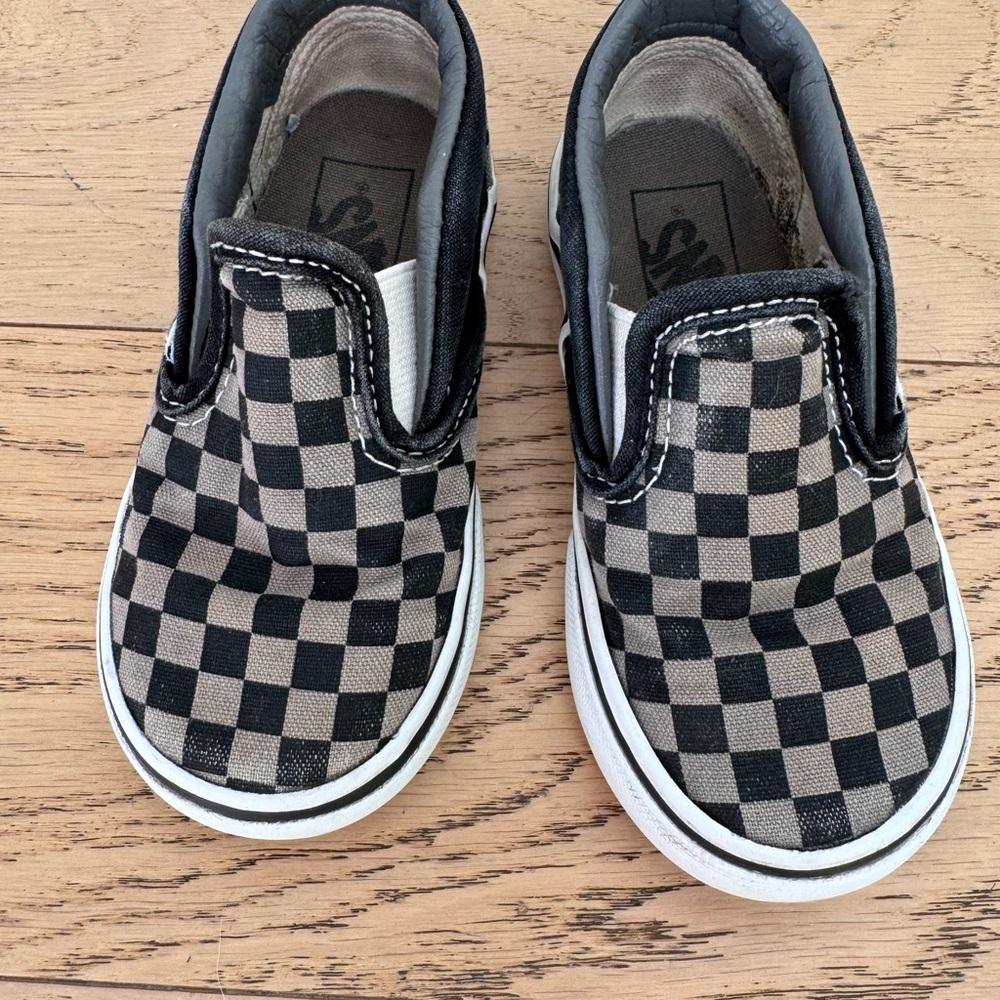 Vans Kids Classic Slip-On Checkerboard Shoe - Black/Tan